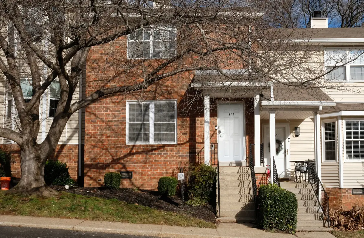 321 Timberway Cir #109H, Nashville, TN 37214 - Image #1
