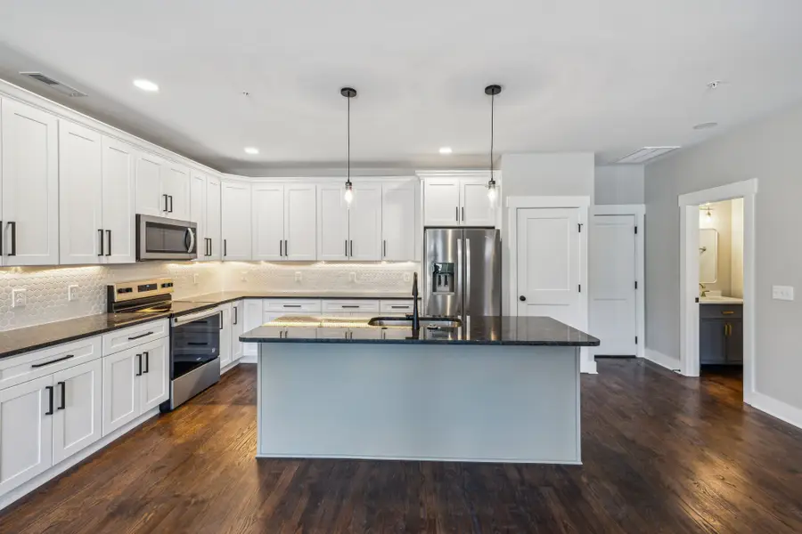 147 Crockett Hills Lane, Ashland City, TN 37015 - Image #2