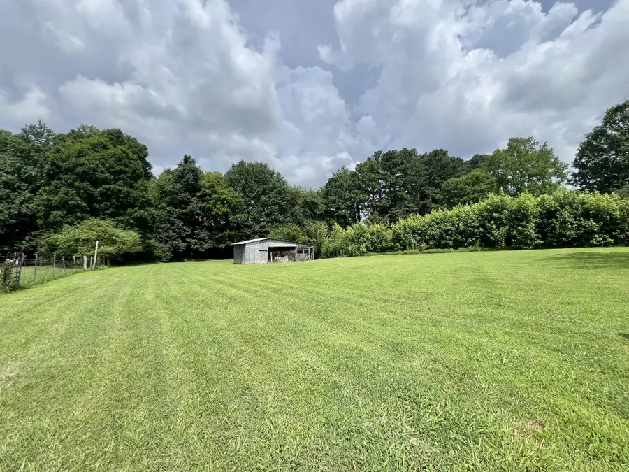 3467 Fall River Rd, Pulaski, TN 38478 - Image #2