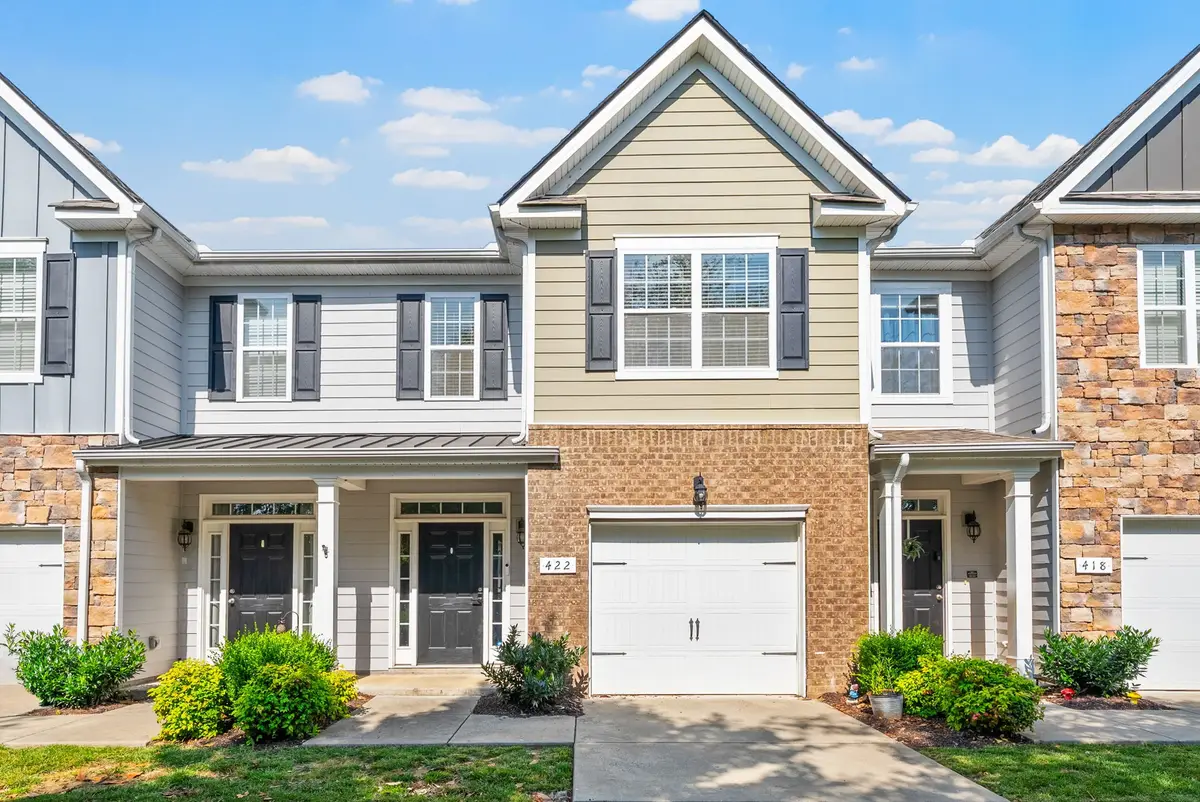 422 Manor Row, Pleasant View, TN 37146 - Image #1