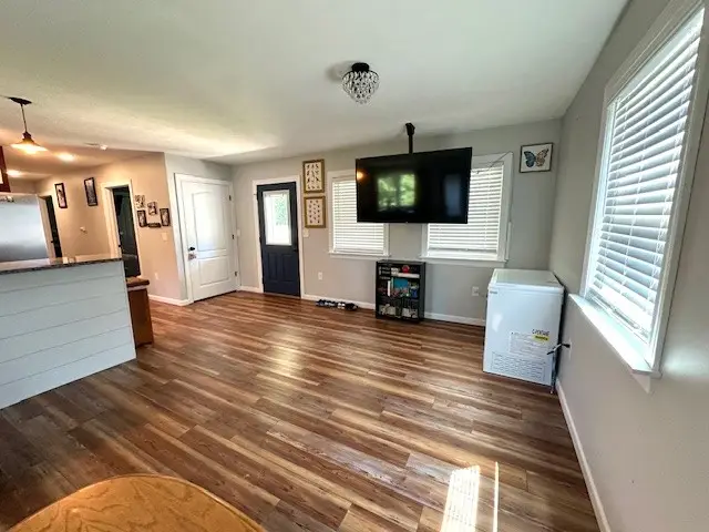 2082 Airport Ridge Rd, Linden, TN 37096 - #2