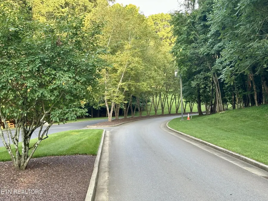 551 Firefly Drive, Loudon, TN 37774 - Image #2