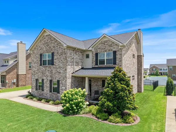 509 Eagleview Dr, Eagleville, TN 37060