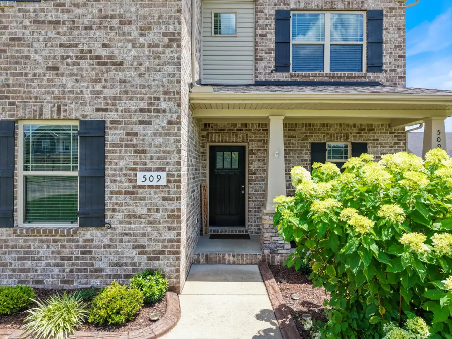 509 Eagleview Dr, Eagleville, TN 37060 - Image #2