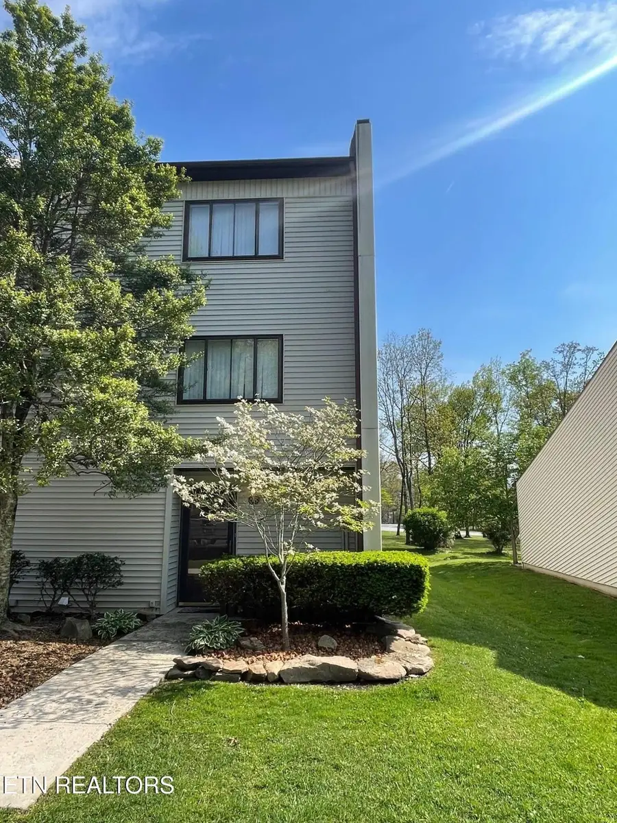 58 Wilshire Heights Dr #58, Crossville, TN 38558 - Image #2