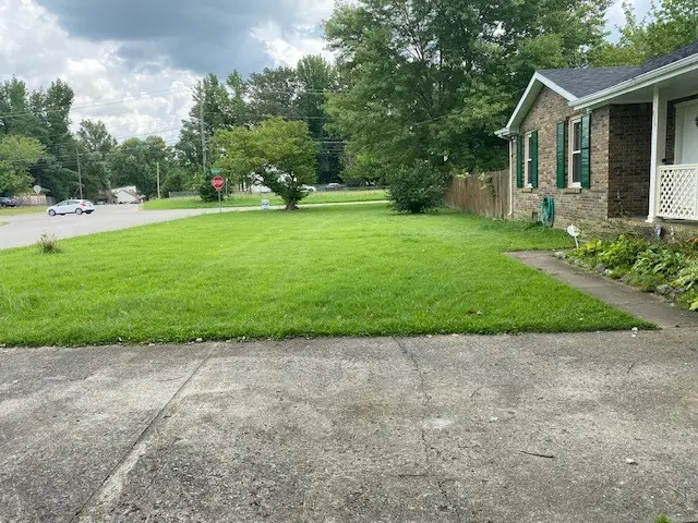 634 Inver Ln, Clarksville, TN 37042 - #2