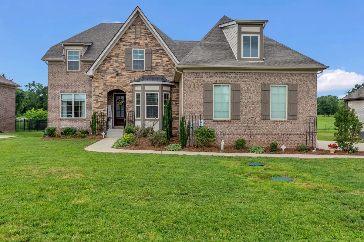 7116 Springwater St, Smyrna, TN 37167 - #1