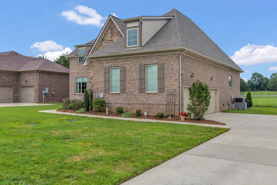 7116 Springwater St, Smyrna, TN 37167 - #3