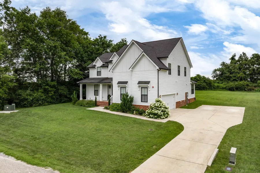 2744 Morrow Ln, Columbia, TN 38401 - #3