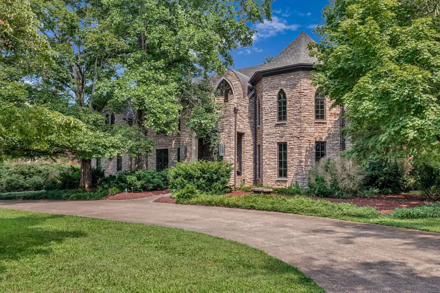 1108 Belle Meade Blvd, Nashville, TN 37205 - Image #3