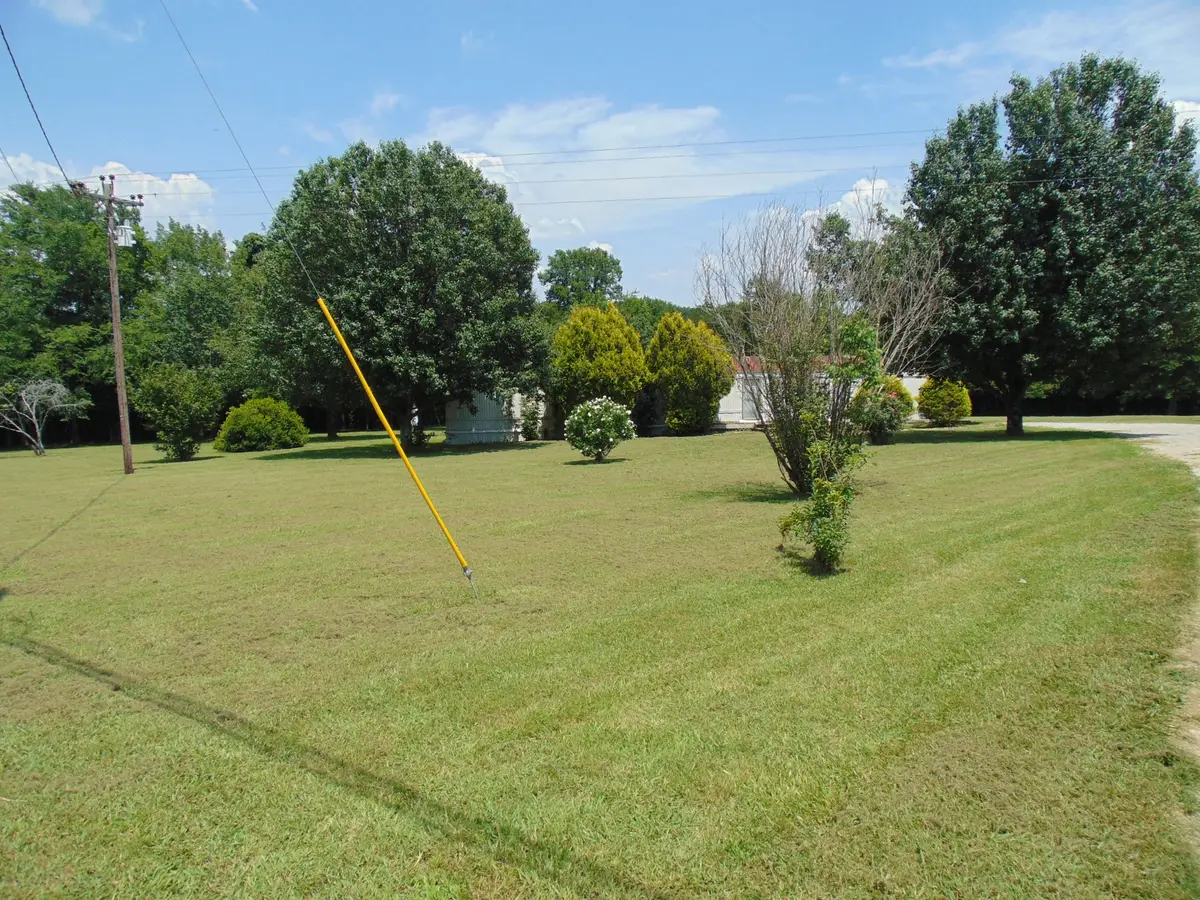 1361 Yell Rd, Lewisburg, TN 37091 - Image #1
