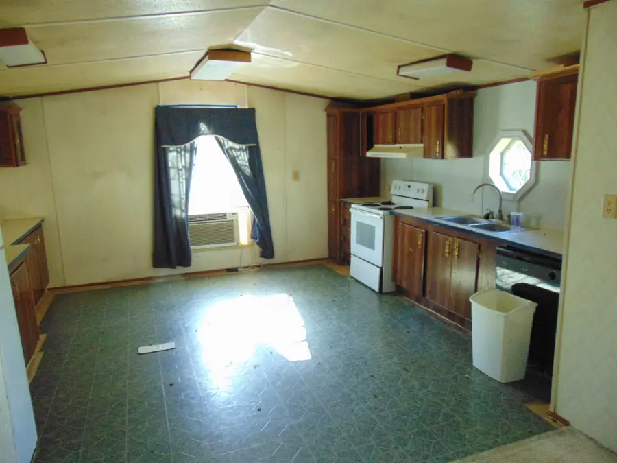 1361 Yell Rd, Lewisburg, TN 37091 - Image #3