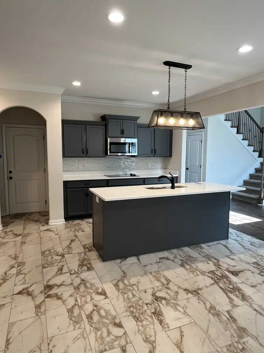 1775 Oak Forest Dr, Clarksville, TN 37043 - #3