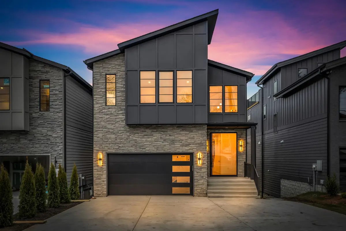 2505 Barclay Dr, Nashville, TN 37206 - Image #1