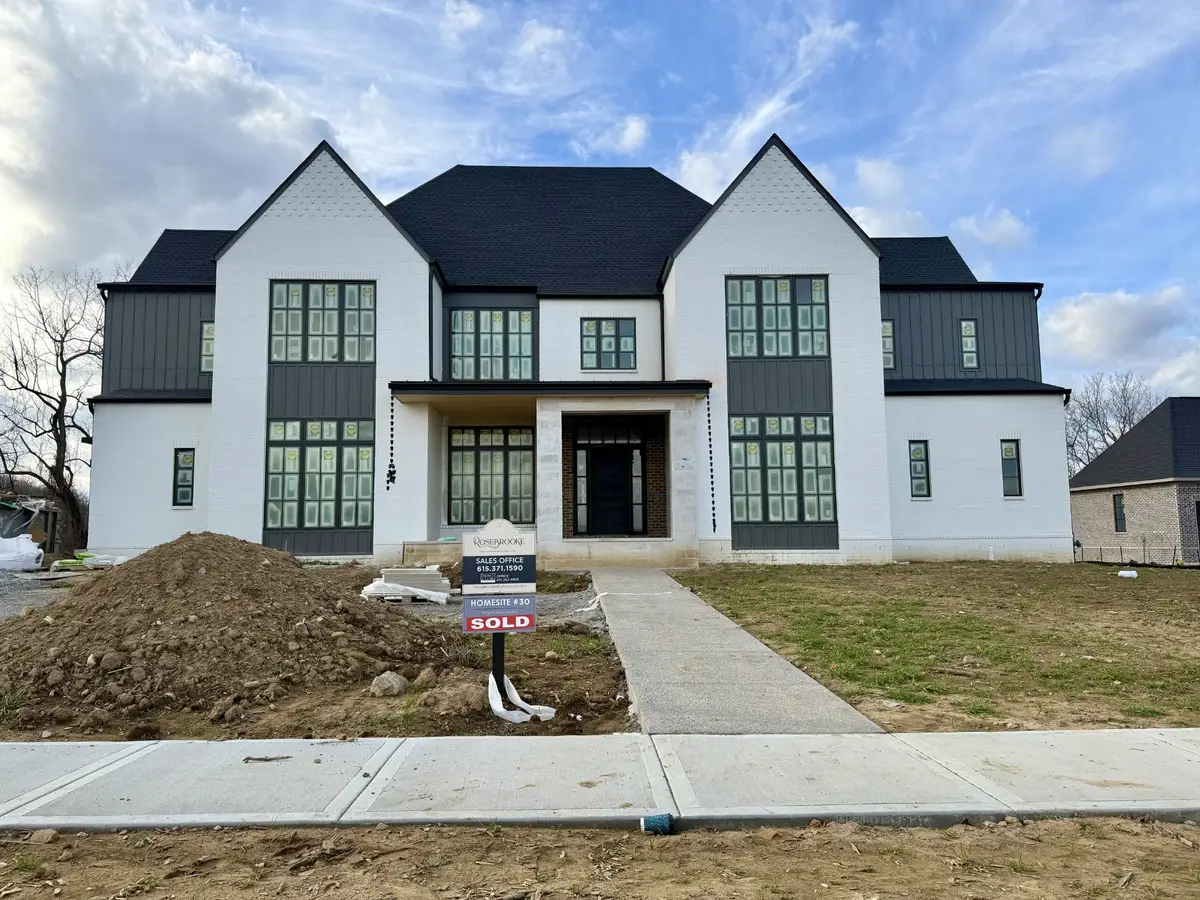 1661 Heartwood Ln, Brentwood, TN 37027 - Image #1