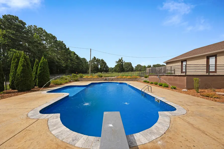 1882 Sand Ridge Bargerton Rd, Lexington, TN 38351 - #3