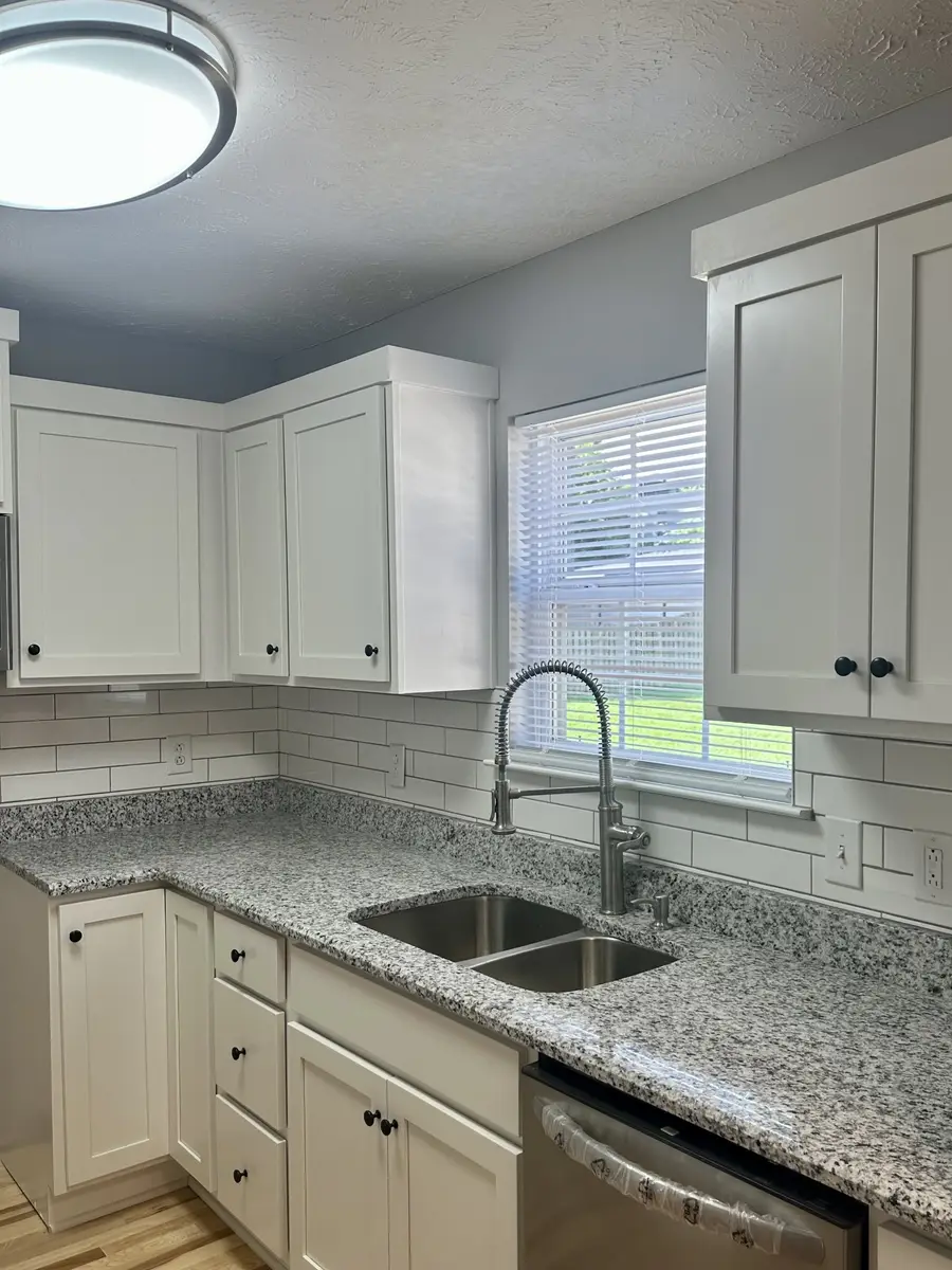 212 Myrtle St, Nashville, TN 37206 - Image #2