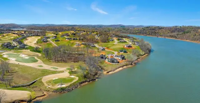 859 Sedge Ln, Loudon, TN 37774 - Image #2