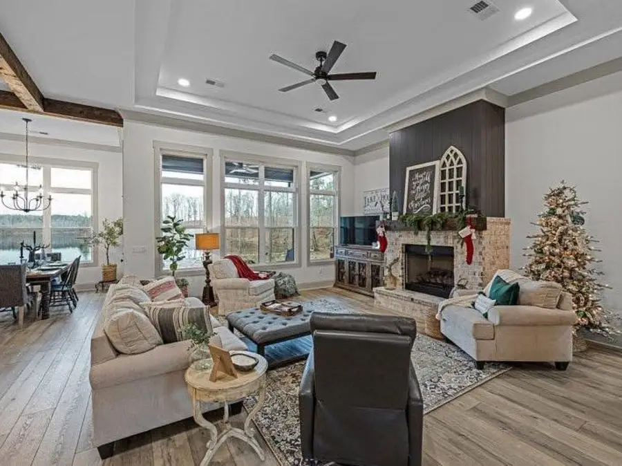 25 Shoreview Ln, Huntingdon, TN 38344 - Image #3