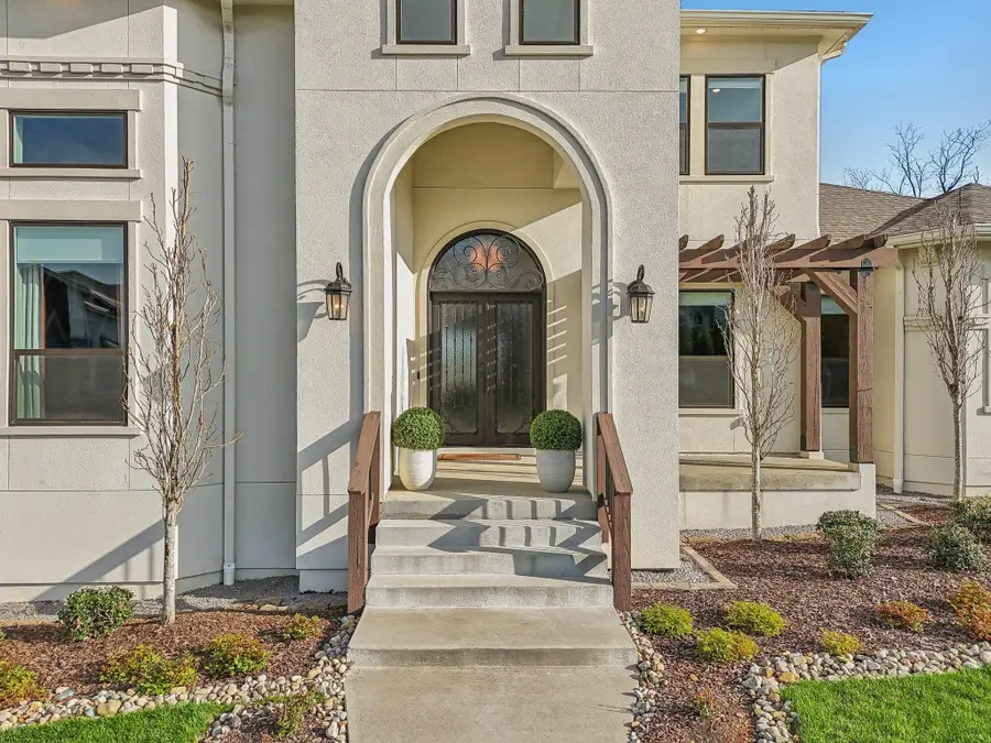 6004 Lookaway Cir, Franklin, TN 37067 - Image #2