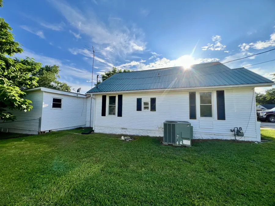 314 Maplewood Dr, Shelbyville, TN 37160 - Image #3