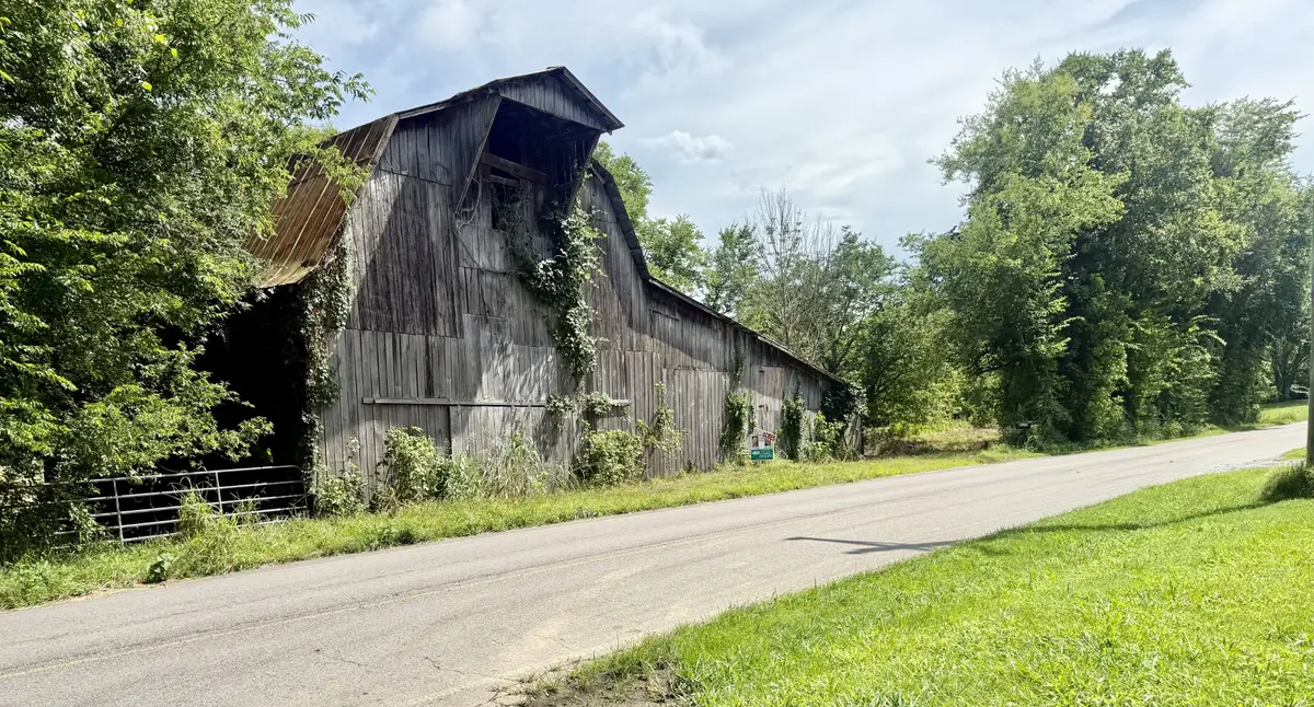 6866 Greenvale Rd, Watertown, TN 37184 - Image #1