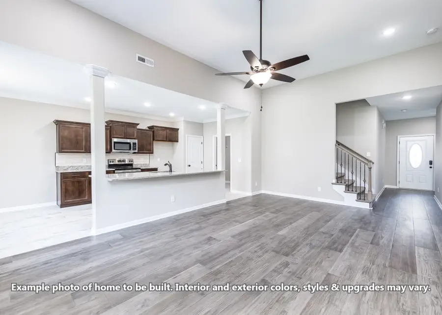 914 Vendue Ave, Clarksville, TN 37042 - #2