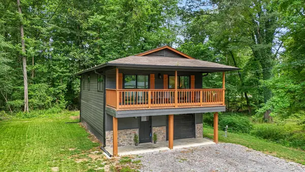 13777 S Tonja Lane, Soddy Daisy, TN 37379