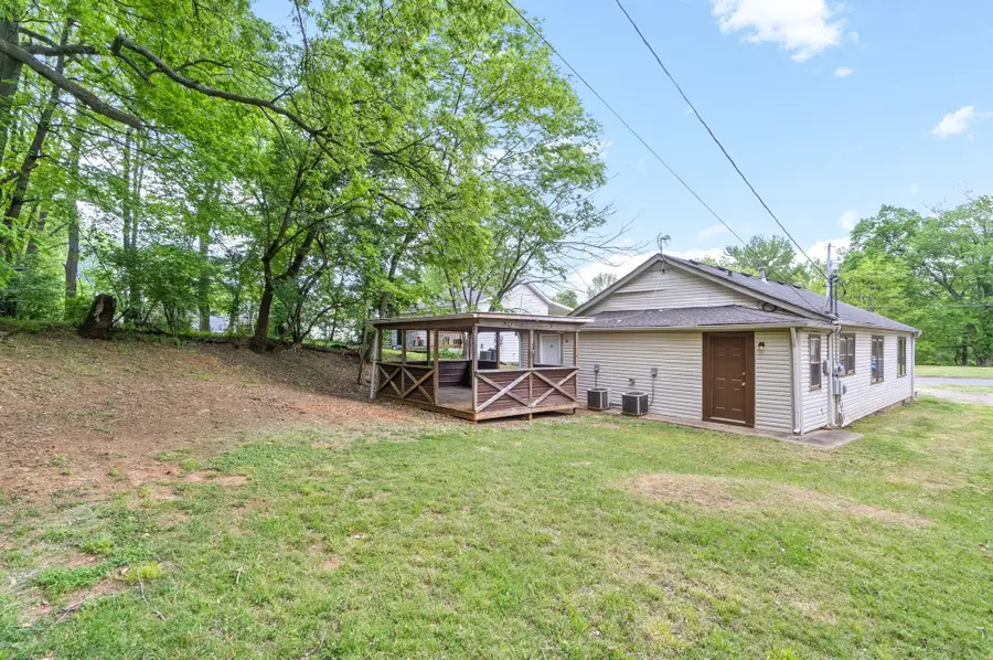 814 Gracey Ave, Clarksville, TN 37040 - #3