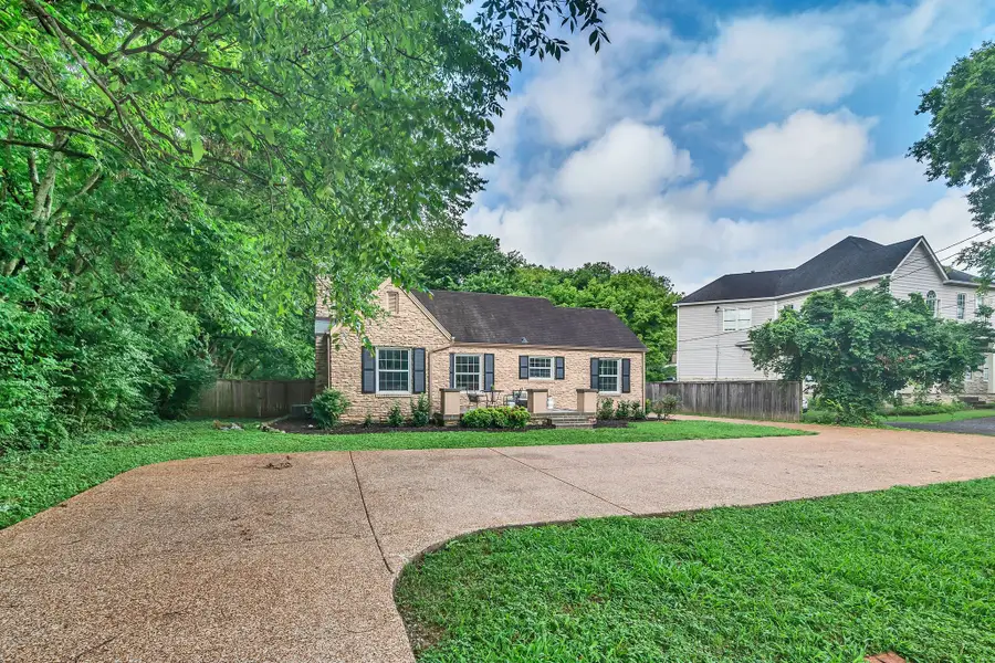 911 Woodmont Blvd, Nashville, TN 37204 - Image #2