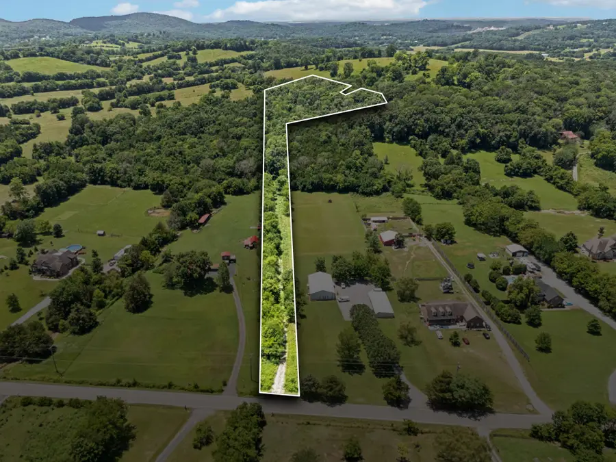 3720 Se Tater Peeler Rd, Lebanon, TN 37090 - Image #3