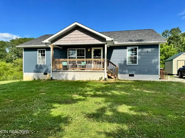 1353 Roy Owens Rd, Jamestown, TN 38556