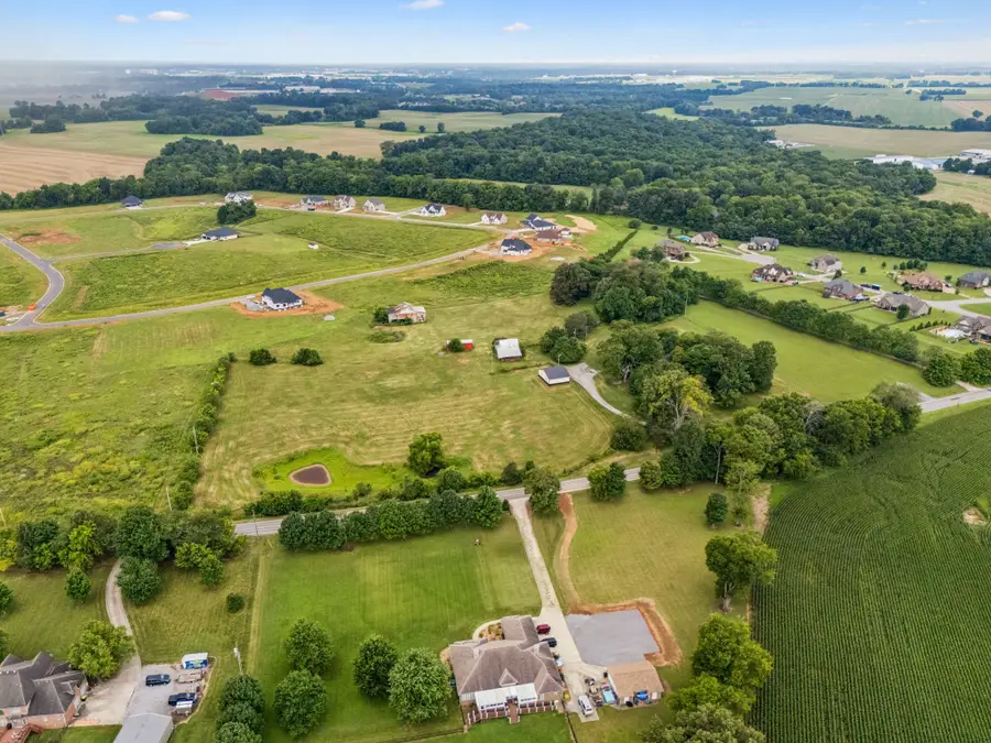 350 Port Royal Rd, Clarksville, TN 37040 - #3