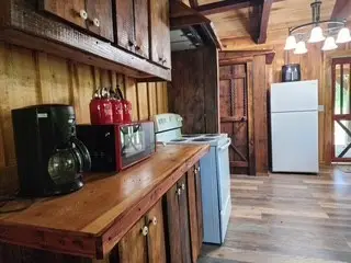 925 Collins Rd, Red Boiling Springs, TN 37150 - Image #3