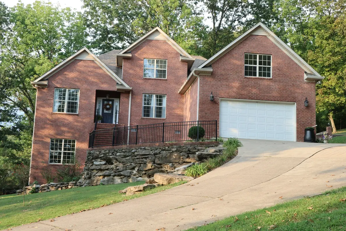 1604 Becca Ln, Columbia, TN 38401 - #1