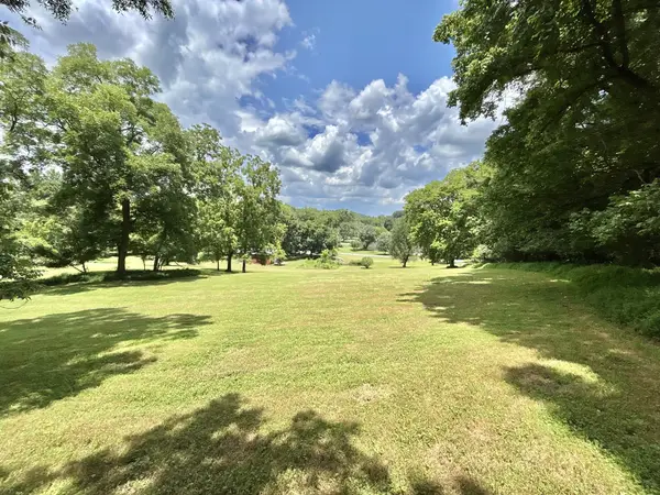 3 Hatchett Hollow Rd, Cornersville, TN 37047