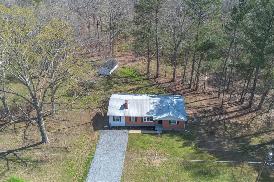 2540 Grays Bend Rd, Centerville, TN 37033 - Image #3