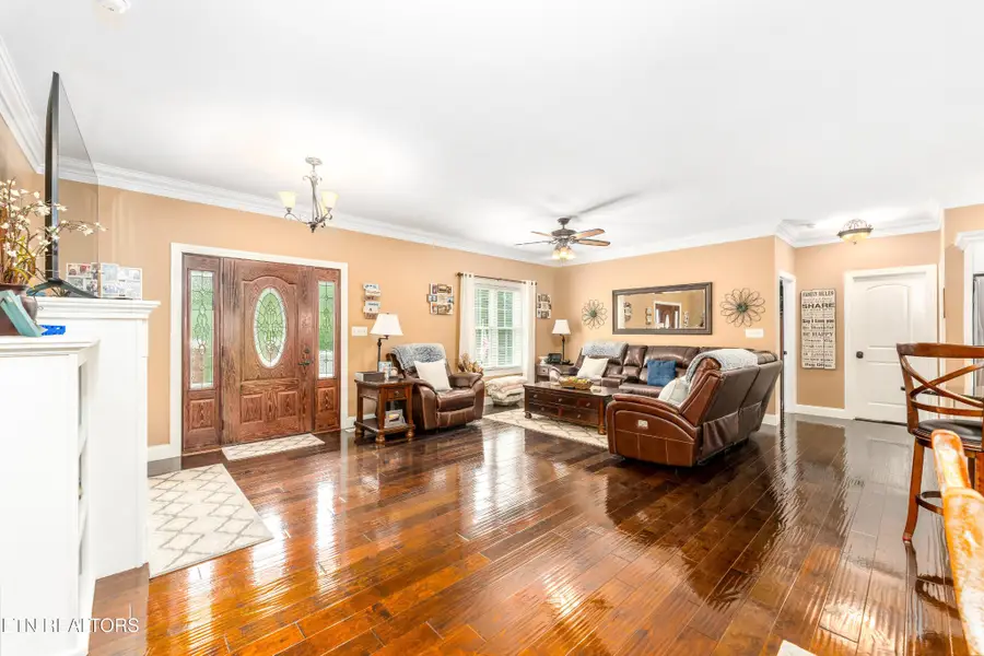 180 Owens Drive, Rocky Top, TN 37769 - Image #3