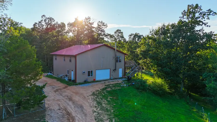 2017 Airport Ridge Rd, Linden, TN 37096 - Image #2