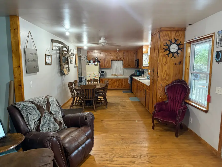 2975 Bethlehem Church Rd, Mount Hermon, KY 42157 - Image #3