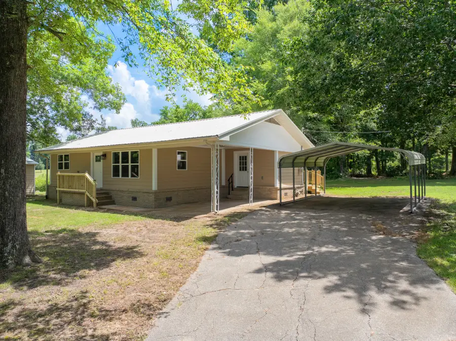 869 W 4th St, Parsons, TN 38363 - Image #2