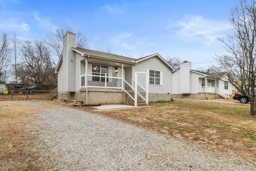 110 Chatham Ct, La Vergne, TN 37086 - Image #2