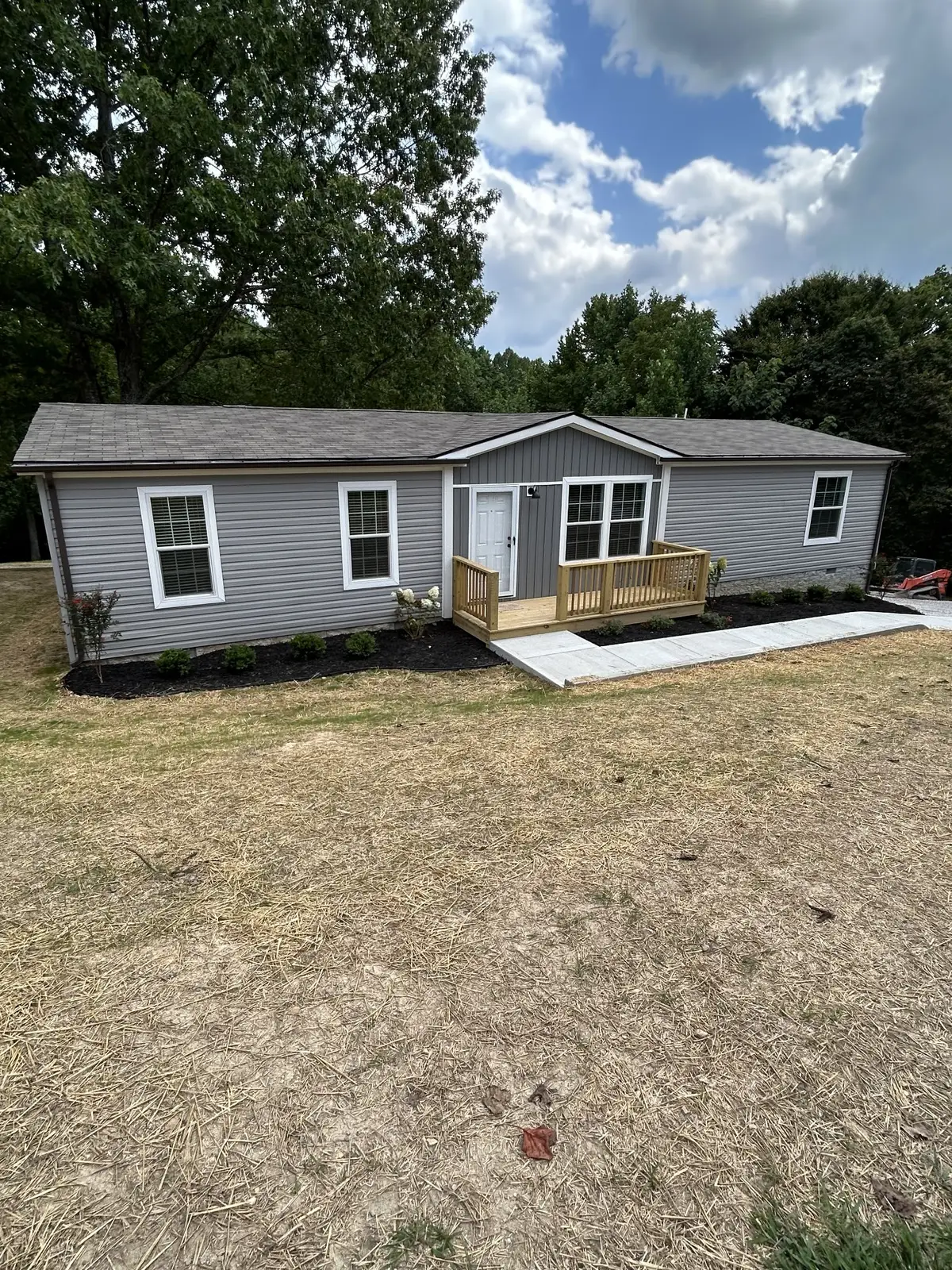 429 Marlin Ln, Westmoreland, TN 37186 - Image #1