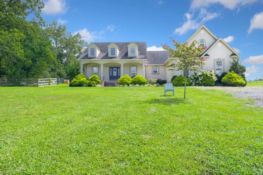 205 Lbl Dr, McMinnville, TN 37110 - #1