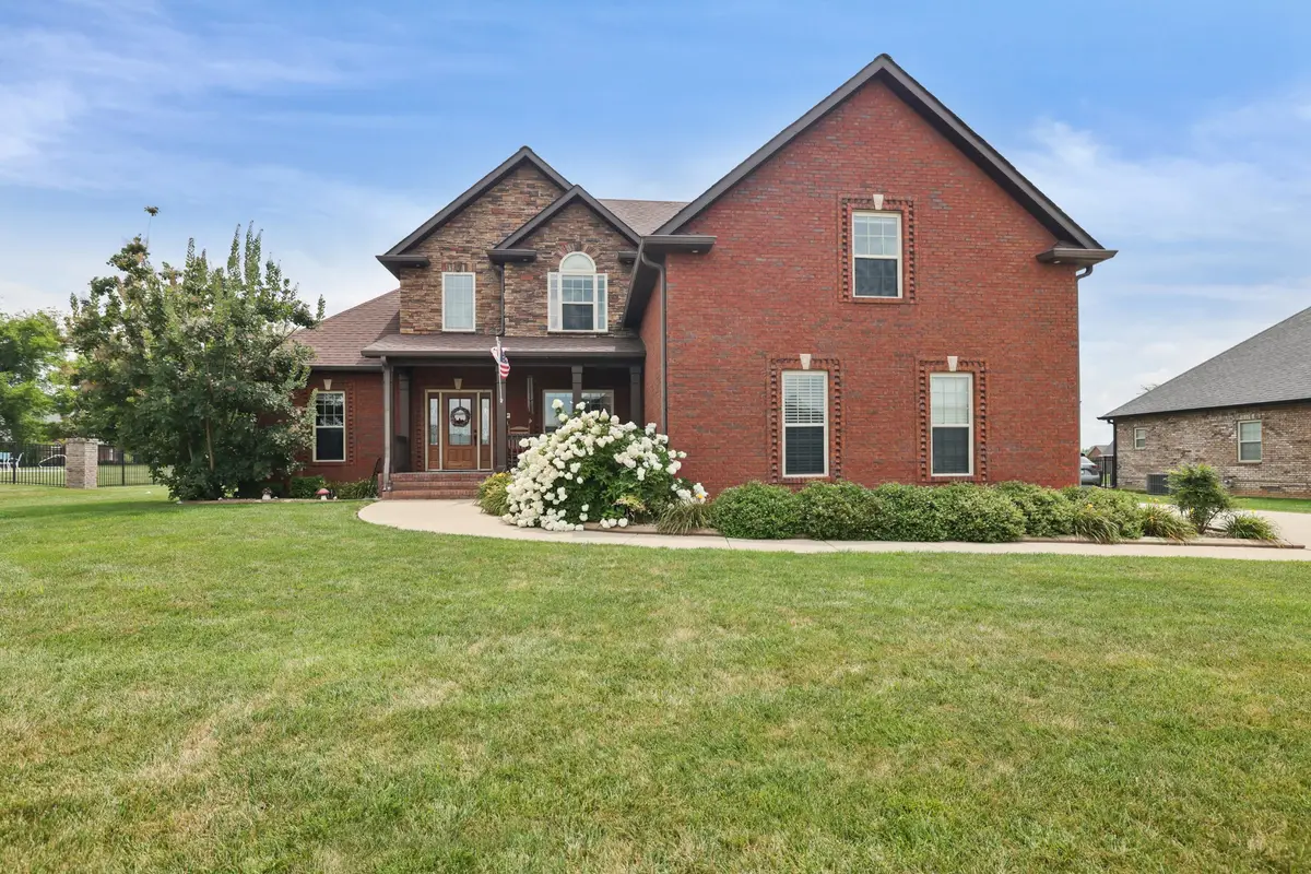 3037 Eliza Dr, Clarksville, TN 37043 - #1