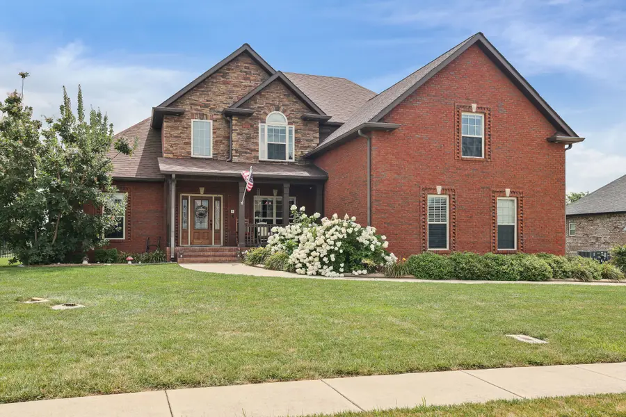 3037 Eliza Dr, Clarksville, TN 37043 - #2