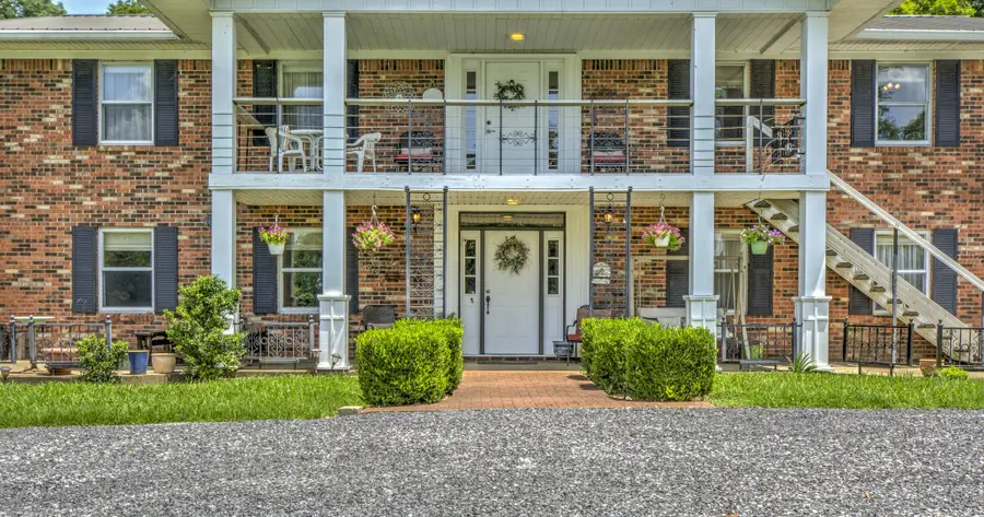 157 Lakeshore Rd, Eddyville, KY 42038 - Image #2