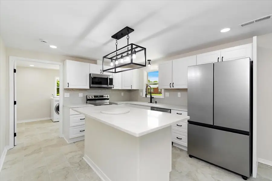 1306 Hart Ave, Lawrenceburg, TN 38464 - Image #2