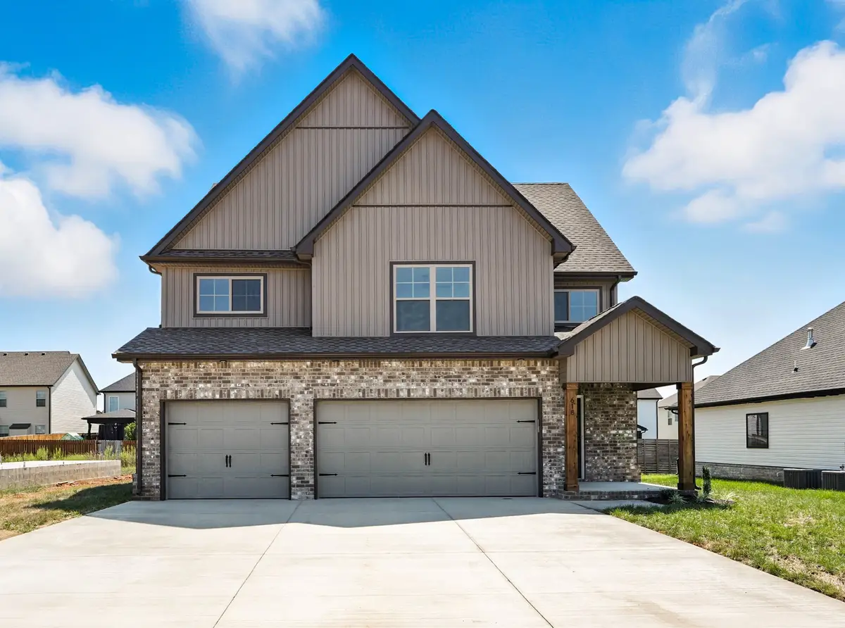 618 Woodrush Dr, Clarksville, TN 37040 - #1