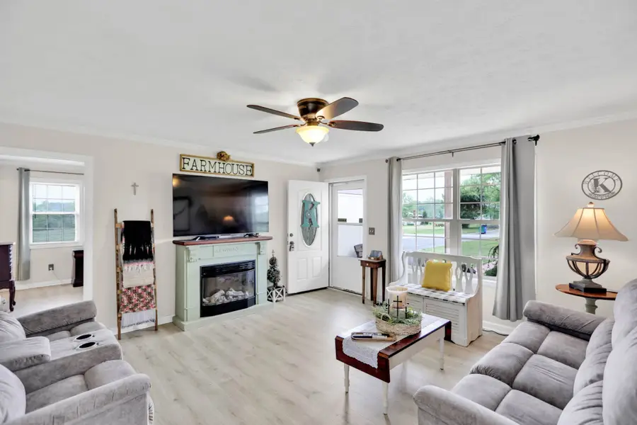 1459 Browning Rd, Auburn, KY 42206 - Image #2